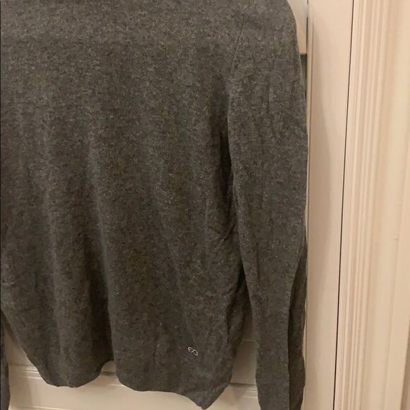 💌escada turtle neck sweater💌 - Picture 3 of 8